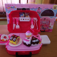 HCS CAKE SET Детско куфарче - сладкарница със звук и светлина 2в1 ,, снимка 2 - Музикални играчки - 42945839