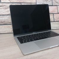 MacBook Pro 13.3 Retina 2017 8GB RAM 256GB SSD Като нов | Гаранция, снимка 5 - Лаптопи за дома - 45510812