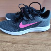 маратонки Nike , снимка 1 - Маратонки - 45158112