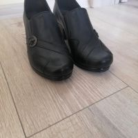 Дамски обувки , снимка 2 - Дамски обувки на ток - 45217088