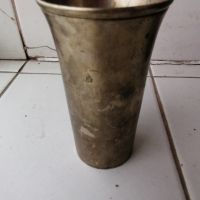 Бронзова чаша , снимка 1 - Антикварни и старинни предмети - 45370817