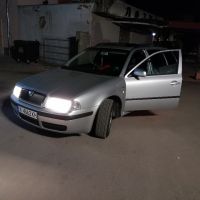 Skoda Octavia Tour 1.9 TDi, снимка 1 - Автомобили и джипове - 46169073