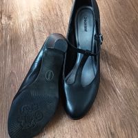 Обувки , снимка 2 - Дамски елегантни обувки - 45117575