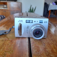 Стар фотоапарат JVC, снимка 1 - Фотоапарати - 44958498