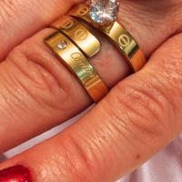 Модерен дамски пръстен тип халка от неръждаема стомана с цирконий Casablanca, снимка 1 - Пръстени - 45754121