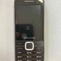 Телефон Samsung GT-S5610, снимка 1 - Samsung - 44993348