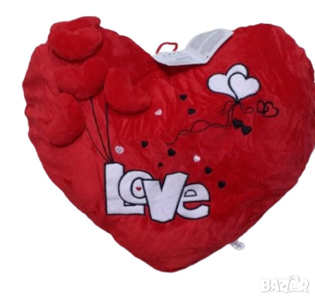 Подаръчна плюшена музикална възглавничка Сърце с бял надпис LOVE, 40см, снимка 1