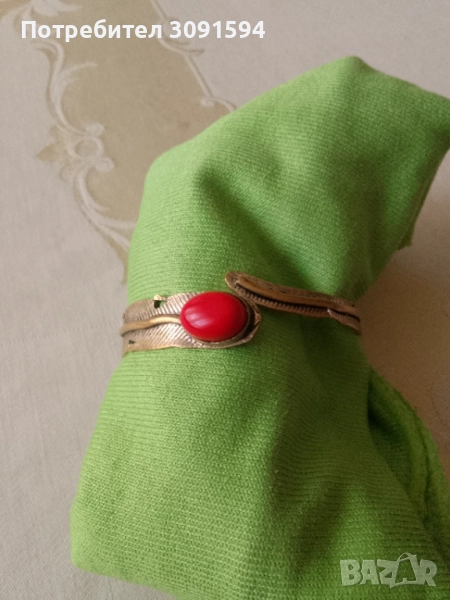 Винтидж индийска гривна със корал , снимка 1