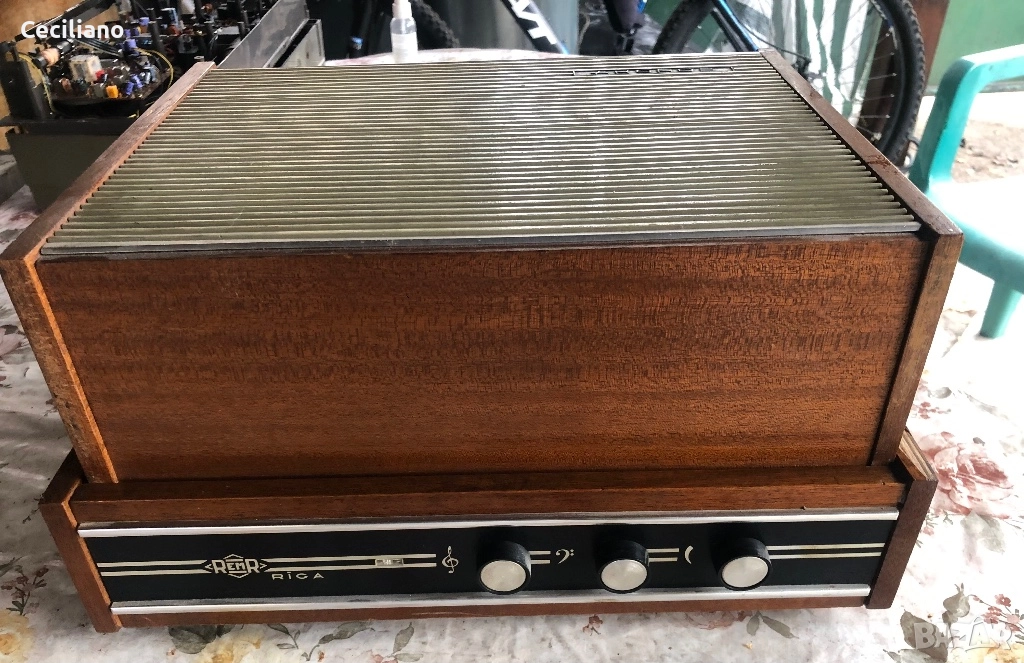 Стар грамофон Riga Akords, снимка 1