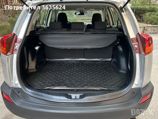 Toyota Rav4 2.0 D-4D, ПЪЛНА СЕРВ. ИСТОРИЯ !!!, снимка 13 - Автомобили и джипове - 53729428