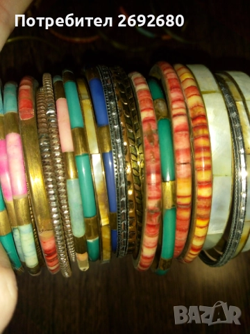 Индийски гривни винтидж,гривни от чист седеф/полускъпоценни камъни,обеци/цени в описанието 