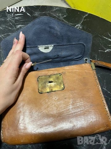 Кожена ръчна чанта, снимка 3 - Антикварни и старинни предмети - 53561888