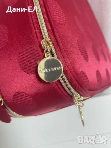 Estee Lauder Разкошен козметичен куфар от коледен блокбастър 2025, снимка 4 - Декоративна козметика - 52116927