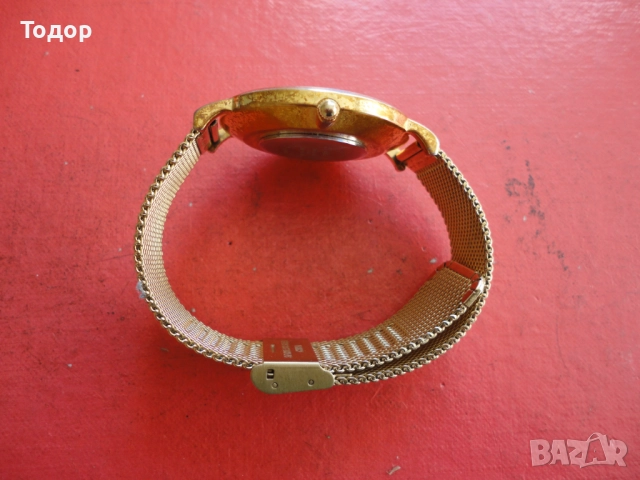 Страхотен позлатен часовник Q@Q, снимка 3 - Мъжки - 52640330