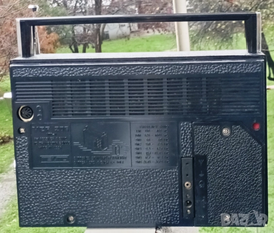 84 🎶 VEF-206 – Ретро радио със съвременно звучене 🎶, снимка 3 - Антикварни и старинни предмети - 52685405