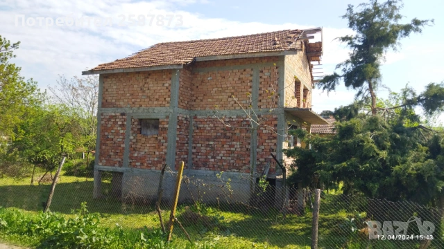 Двуетажна масивна къща в с. Ленково, снимка 4 - Къщи - 54246186