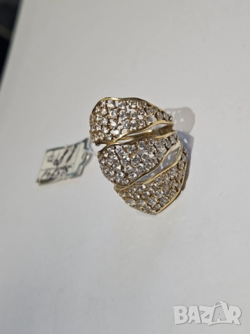 Страхотен женски пръстен 585/14к 8.89гр, снимка 3 - Пръстени - 51531789