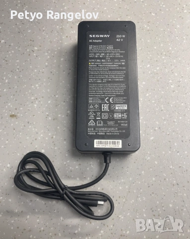 Оригинално зарядно за Segway-Ninebot, снимка 2 - Друга електроника - 53868923