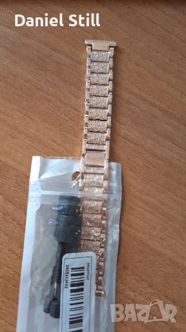 Елегантна каишка за смарт часовник от неръждаема стомана и смола, подходяща за смарт часовници, снимка 2 - Каишки за часовници - 51025020