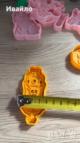 Комплект формички за сладки "Миньоните" (Minions) – 3 броя, снимка 7 - Форми - 54224874