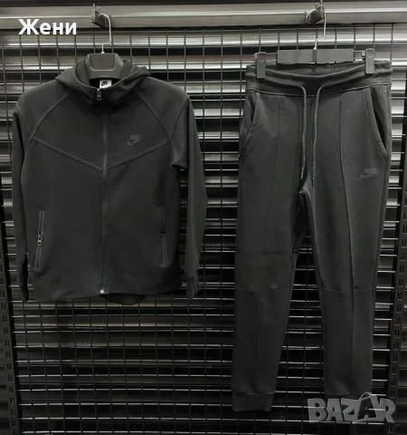 Дамски екип Nike Tech Fleece  , снимка 2 - Спортни екипи - 47340398