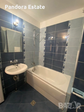 Продава двустаен апартамент в кв. Триъгълника, снимка 3 - Апартаменти - 53683578