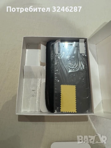 Sony Xperia z3 бя цвят, снимка 4 - Sony - 50788553