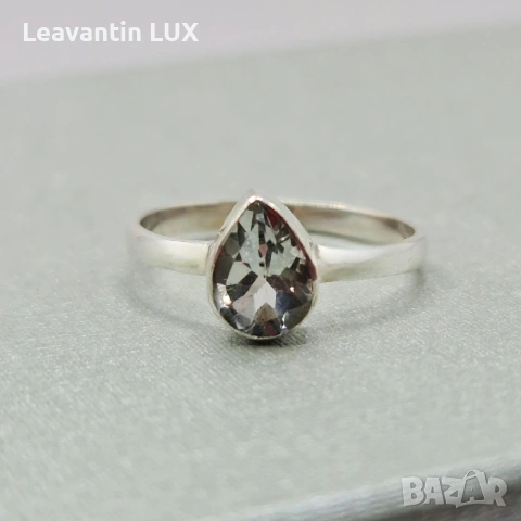 Сребърен пръстен с бял Топаз 