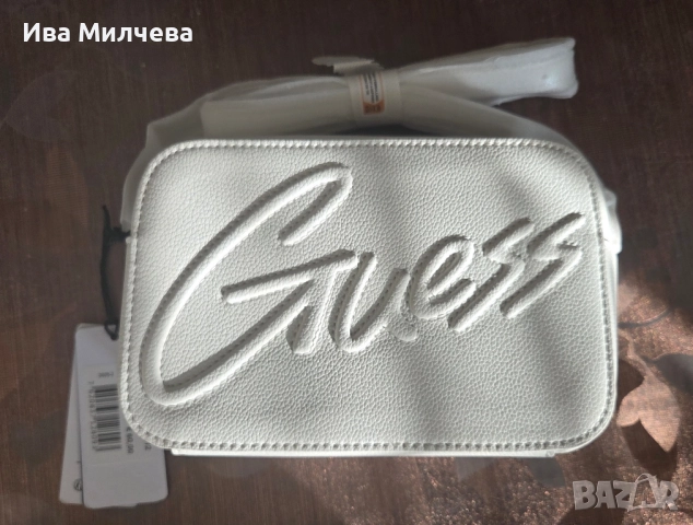 Чантичка Guess 