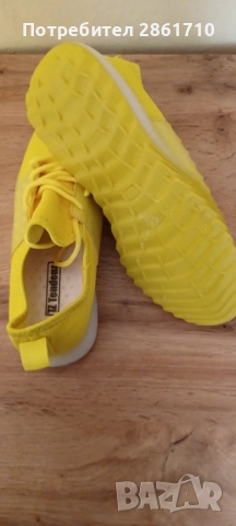 Нови дамски маратонки, снимка 4 - Маратонки - 52040223