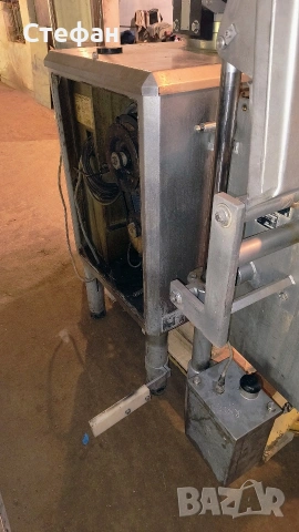 Вакуум пълначна машина Vemag Robot 1000DC, снимка 2 - Други машини и части - 53156477