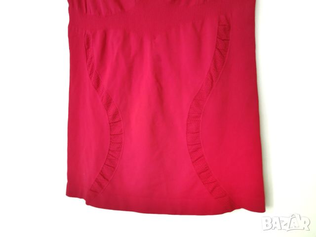 NewLine / M-L* / дамска еластична стреч тениска термо бельо / състояние: ново, снимка 14 - Корсети, бюстиета, топове - 45684231