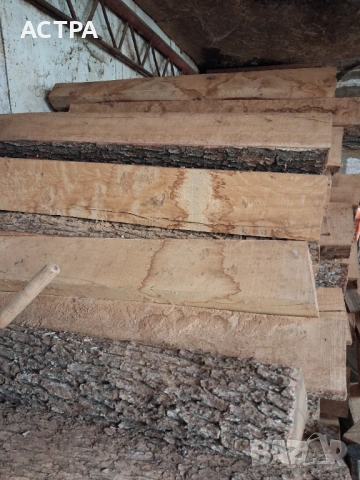 Дъбов материал на четвъртини, снимка 2 - Дърводелски услуги - 54203329