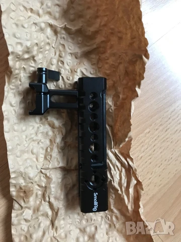 Дръжка Smallrig, снимка 2 - Чанти, стативи, аксесоари - 51120794