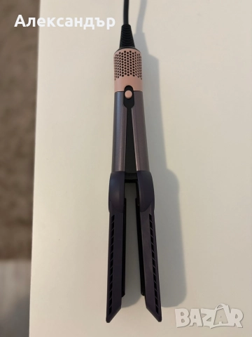 Dyson Airstrait - като нов