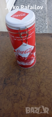 Котия на кока кола