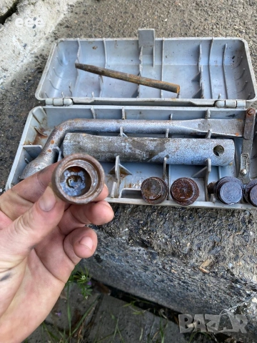 Секретни болтове за лада, снимка 2 - Части - 54168465