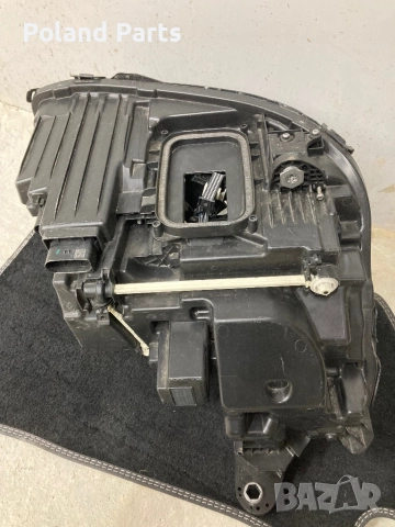 Ляв фар за Мерцедес Е класа 213 Mercedes E class W213, снимка 6 - Части - 52716333