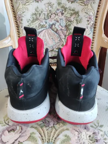 маратонки Nike Air Jordan 35 Bred, снимка 5 - Маратонки - 48102989