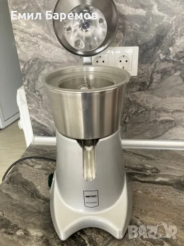 Цитрус преса Метро, снимка 5 - Сокоизстисквачки и цитрус преси - 50434451