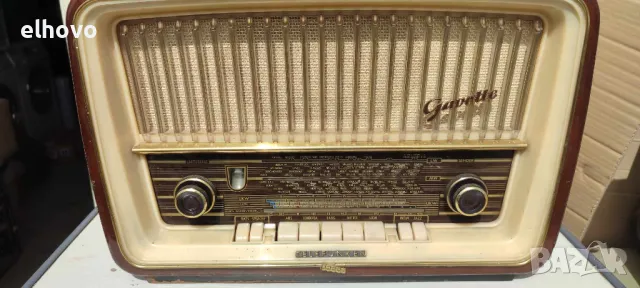 Старо лампово радио Telefunken Gavotte 9, снимка 2 - Антикварни и старинни предмети - 49660657