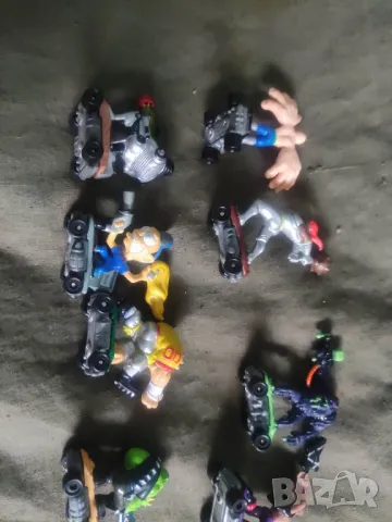 Продавам фигурки Skateboardmania kenner, снимка 9 - Колекции - 49784091