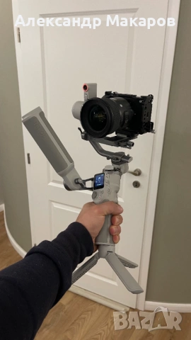 Cтабилизатор DJI RS 4 Mini Creator Combo, снимка 4 - Чанти, стативи, аксесоари - 53891046