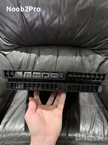 PlayStation 4 500 GB с кутия с черен джойстик (Boxed), снимка 10 - PlayStation конзоли - 53290357