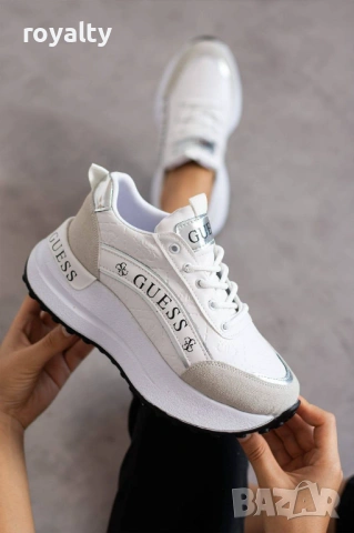 Guess Нови Бели Дамски Маратонки Гес 