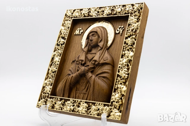 Позлатена релефна икона на Дева Мария от дъб с варак, снимка 3 - Икони - 53223253