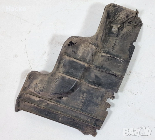 Заден Десен Подкалник Mitsubishi Outlander Митсубиши Аутлендър 2001г-2006г MR591994, снимка 2 - Части - 54286399