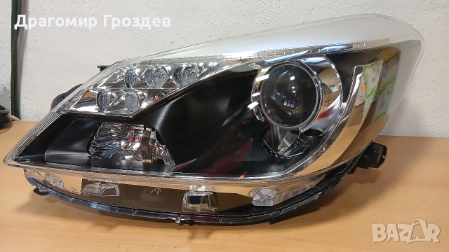 Ляв фар за Toyota Yaris III Hybrid / Тойота Ярис Хибрид (2012-2015), снимка 2 - Части - 53395005