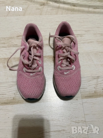 Оригинални дамски маратонки NIKE 20 лв, снимка 3 - Маратонки - 52621262