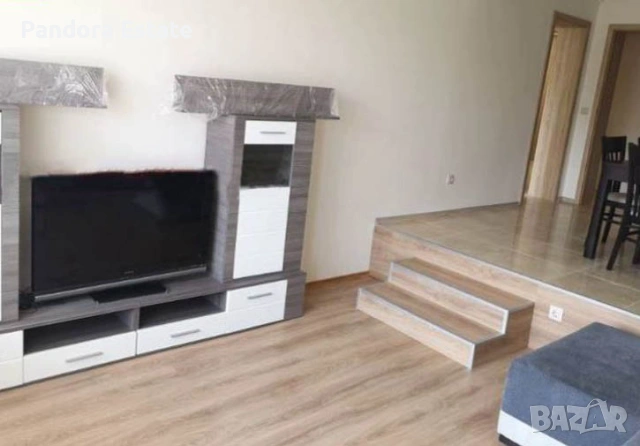 Продава тристаен апартамент в кв. Младост 2